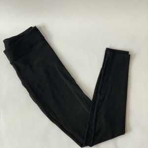 Lightly used Ivivva leggings.